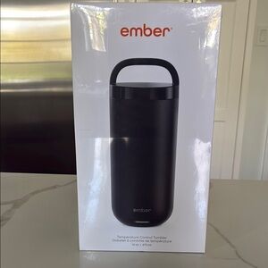 BNIB Ember Temperature Control Tumbler - Black